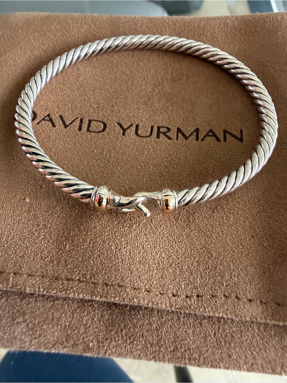 David Yurman 4mm hook 14k gold rim sz medium